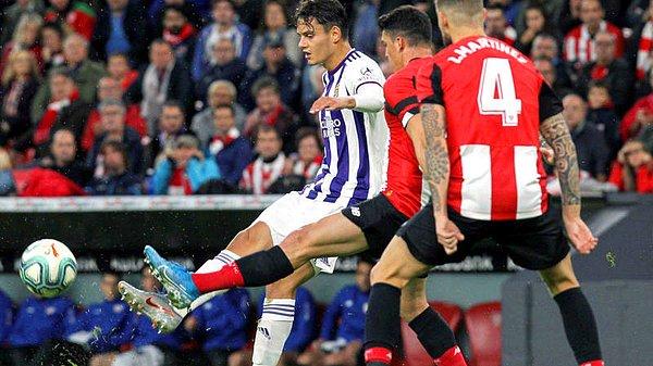 Enes Ünal, Real Valladolid'in deplasmanda Athletic Bilbao ile 1-1 berabere kaldığı maçta 90 dakika sahada kaldı.