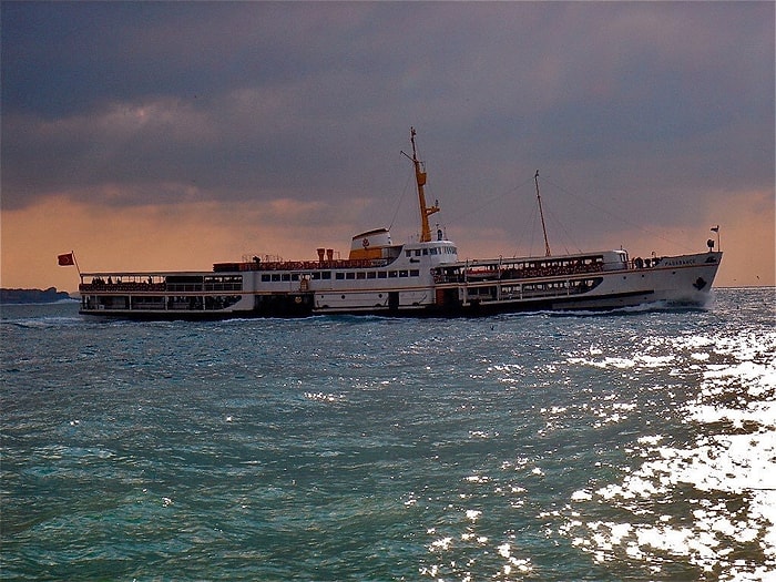 Boğaz'ın En Güzeliydi, Keşke Bu Yol Hiç Bitmeseydi: Emektar Paşabahçe Vapuru Satışa Çıkıyor