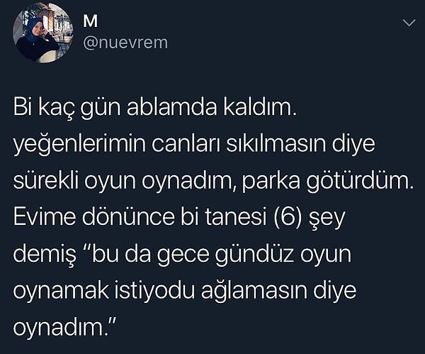 15. Kaç yaşına gelmiş hala oyun oynuyor...