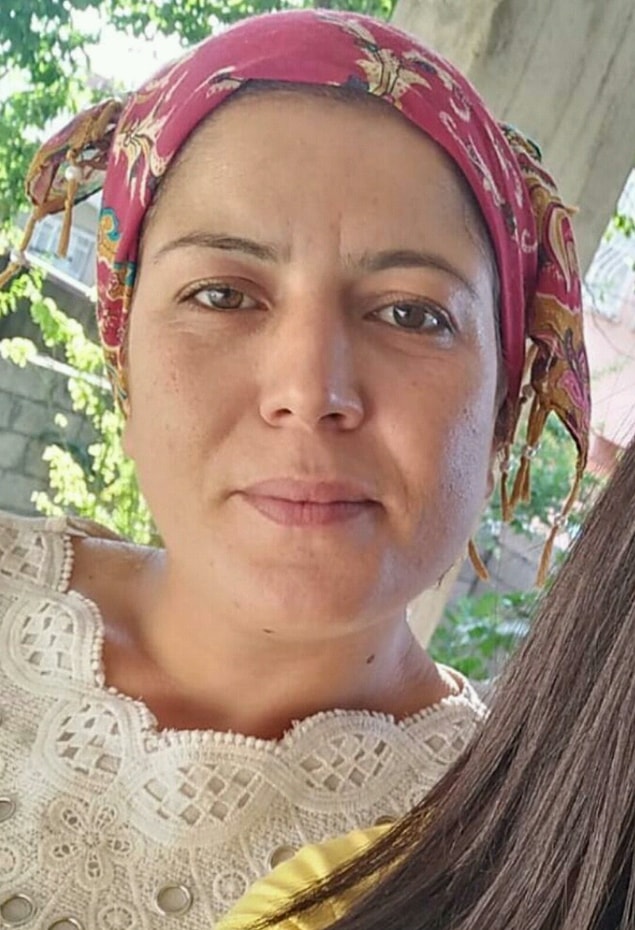 Durumu ağır olan Güllü Yılmaz, ilk müdahalesinin ardından Dicle Üniversitesi Hastanesi'ne sevk edildi.