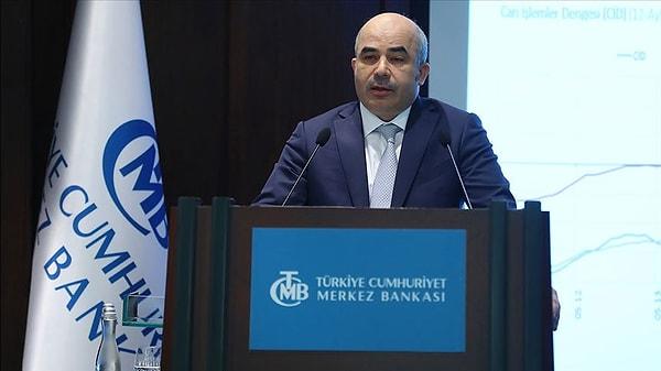 TCMB Başkanı Uysal, TCMB İstanbul Şubesi'nde "Enflasyon Raporu 2019-IV Bilgilendirme Toplantısı"nda yaptığı sunumda, enflasyon tahminlerini açıkladı.