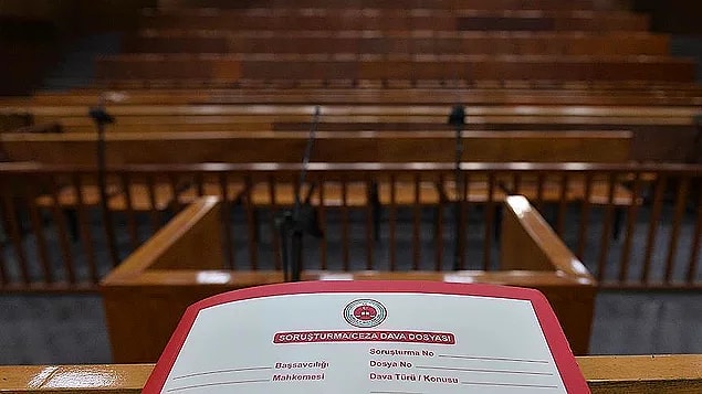 'Oğluma karşı işlenen suç nedeniyle dansözlerden şikayetçiyim'
