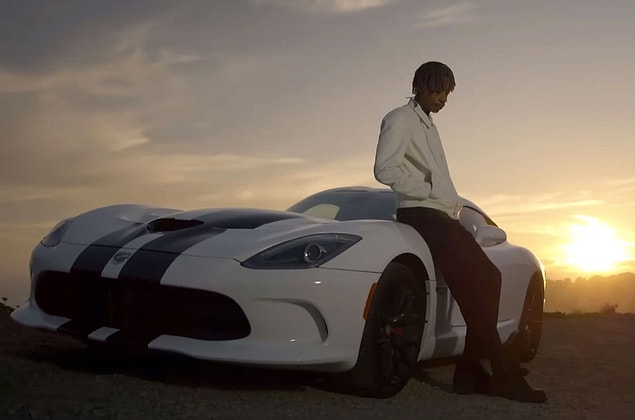 3. Wiz Khalifa – See You Again ft. Charlie Puth (4.27 Milyar)