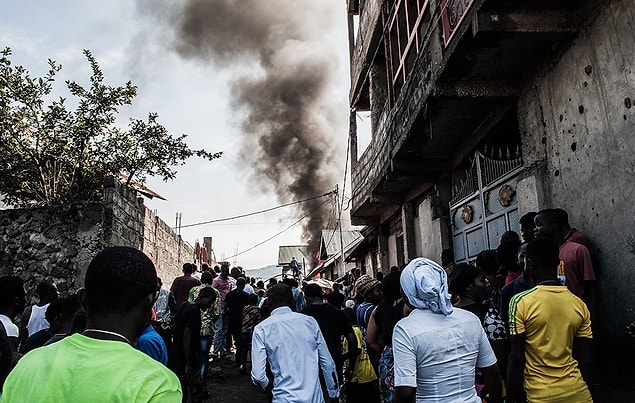 Şirket, Beni kentine gitmek üzere havalandıktan kısa süre sonra düşen uçakta 16 yolcu ve iki kişilik mürettebat bulunduğunu belirtti.