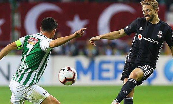 Beşiktaş 21 puana yükselerek maç fazlasıyla üçüncü sıraya yerleşirken, İttifak Holding ise 13 puanda kaldı.