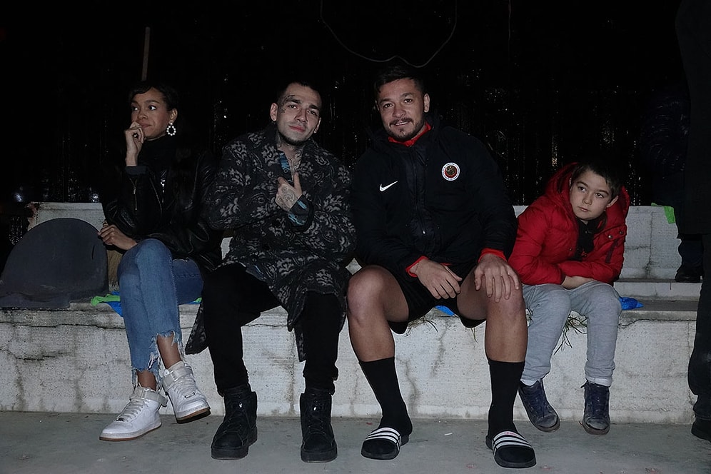 Ezhel'den Gençlerbirliği'ne Ziyaret: Kırmızı Kara, Burası Ankara