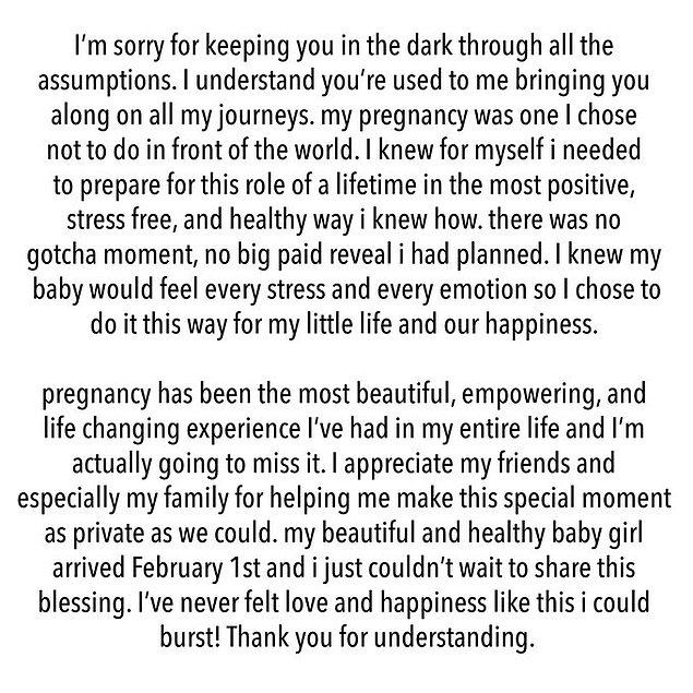 13. Kylie doğumun ardından bebeğinin her duygudan ve stresten etkileneceğini bildiği için hamileliğini gizli tutmayı seçtiğini açıklamış, 1 Şubat 2018'de doğan kızı için küçük bir video hazırlatmıştı.