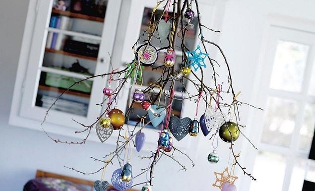 20 идей новогоднего украшения дома своими руками, которые запросто заменят елку