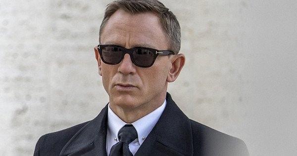 5. James Bond (Daniel Craig)