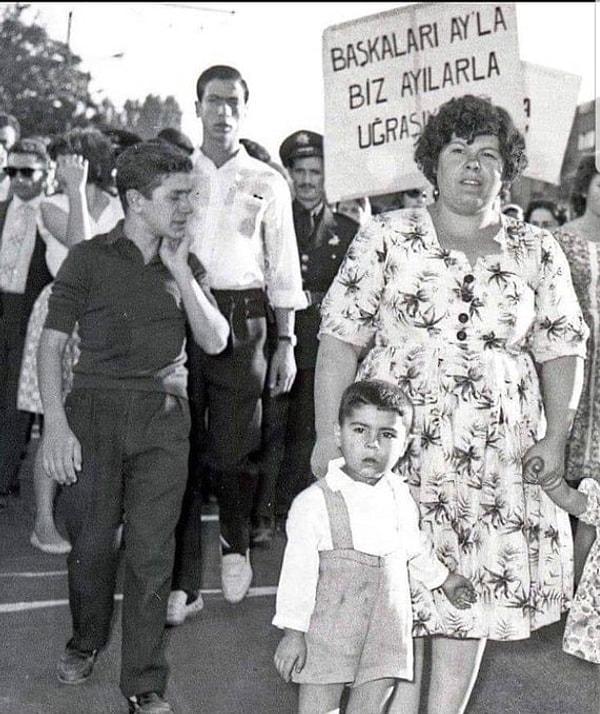 21. Taciz ve tecavüz olaylarını protesto eden halk, Ankara, 1962.