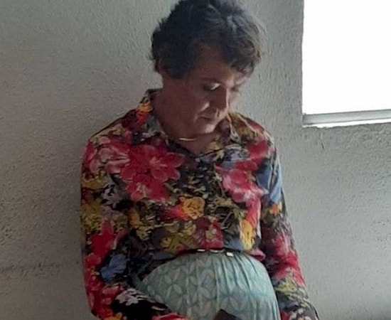 В Бразилии мужчина был арестован за то, что выдал себя за маму на экзамене по вождению