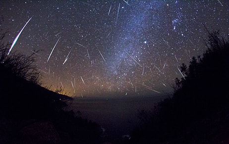 🔭 Bu Hafta Sonu Gökyüzüne Bakmayı Unutmayın: 'Meteor Yağmurlarının Kralı' Geliyor!