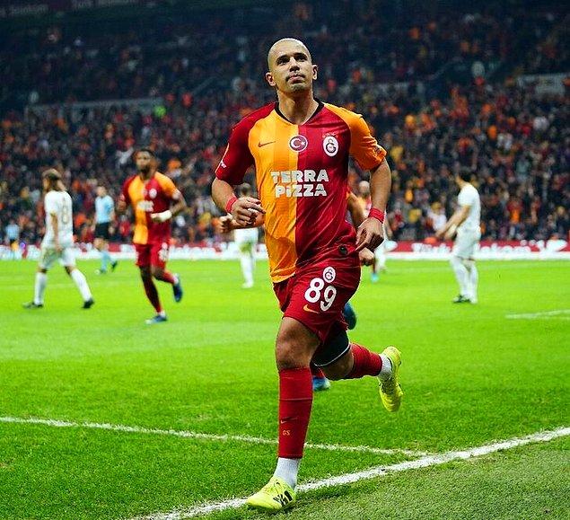 İlk yarısı golsüz eşitlikle geçilen maçta Galatasaray'ın aradığı gol 53. dakikada Feghouli'den geldi.