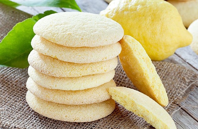 Limonlu Şeker Kurabiye yapmak için gereken malzemeler: