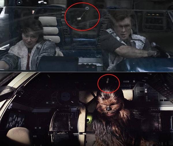 8. Han Solo'nun Qi'ra'ya verdiği zar, Solo: A Star Wars Story'de geri alınıyor. A New Hope'ta Millenium Falcon'da görebilirsiniz.