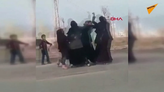 Suriyeli Dilenci Kadınlar, Dilenecek Yer İçin Kavgaya Tutuştu!