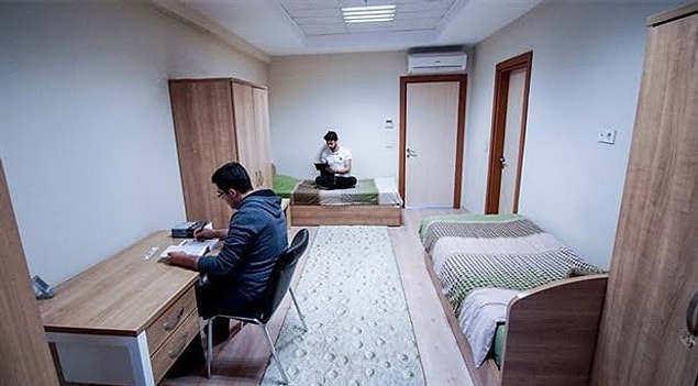 "Korku ve yoksulluk insanların bu tarikat yurtlarını tercih etmesine neden oluyor"