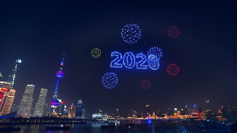 Şangay, 2020 Yılına 2000 Drone ile Yapılan Muhteşem Hava Gösterisi ile Girdi!