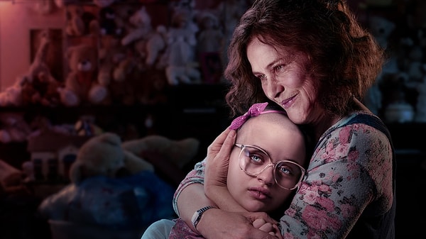 Лучшая актриса второго плана в телесериале, мини-сериале или телефильме: Патрисия Аркетт («Притворство»)