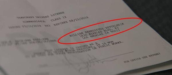 10. Joe yeni ehliyetini aldığı sırada Will’in göbek adının Benedictus olduğunu ehliyetin ilk sayfasındaki detayda görebilirsiniz.