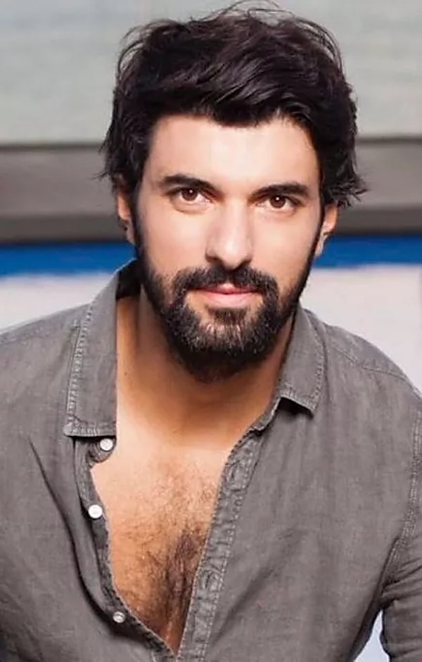 17. Энгин Акюрек