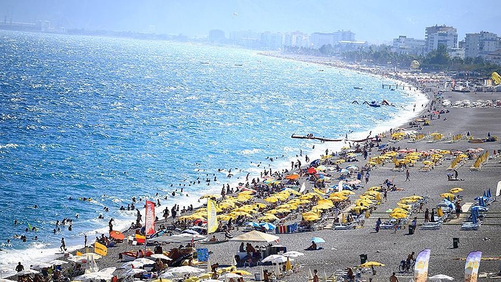 Belediye İhaleyi İptal Etti: Hülya Koçyiğit'in Damadına Kiralanan Konyaaltı Sahili'nde 15 Milyon Lira Kamu Zararı