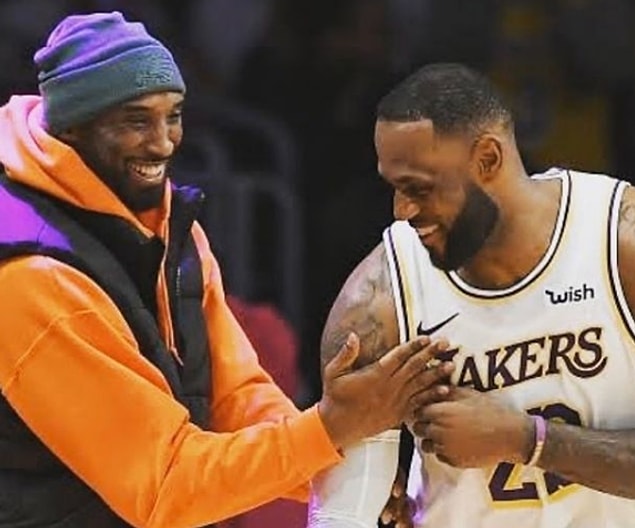 2007-08 sezonunda kariyerinin tek normal sezonun MVP ödülünü kazandı. Ödül daha önce Lakers takımında, Shaquille O'Neal,Kareem Abdul-Jabbar ve Magic Johnson'a da verilmişti.