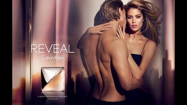 17. Calvin Klein-Reveal: Parfüm dünyasında bir ilk yaşandı ve içerisinde tuz esansı bulunan bir koku yaratıldı.