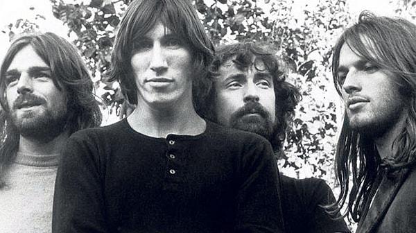 2. Pink Floyd grubunun ismi, David Gilmour'un evcil hayvanından gelmektedir.