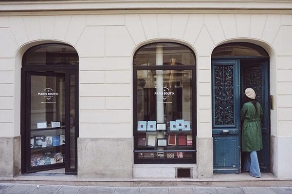 15. Paris' de bir kitapçıda uyumak da mümkün: 'Rue Caffarelli'