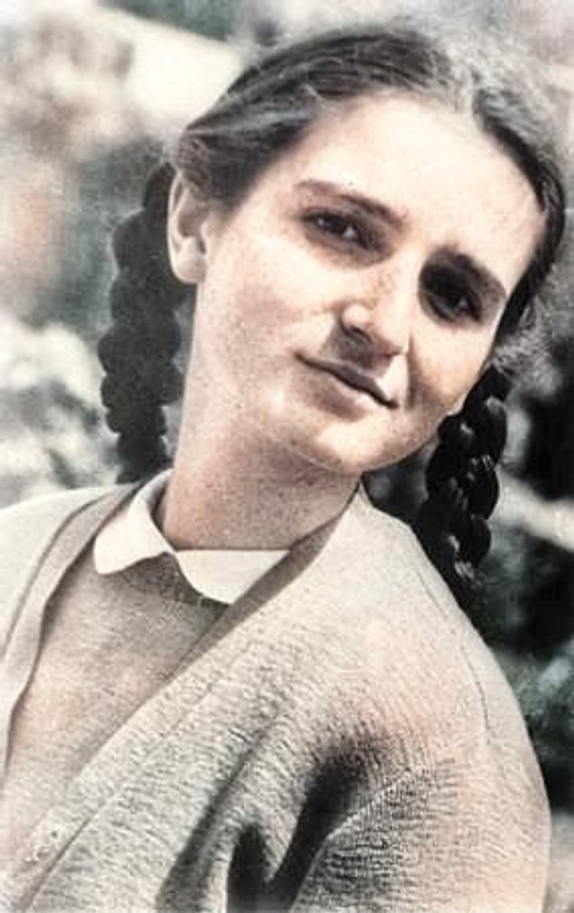 9. Tıp doktoru, akademisyen ve yazar Türkan Saylan, İstanbul, 1953.