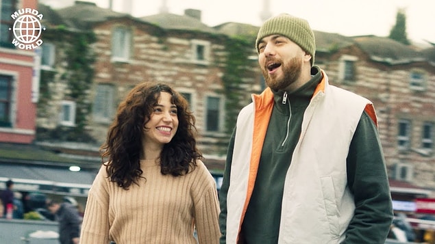 İkili İstanbul'da çektikleri klipte de harika görünüyor. Popüler müzik olabilir ama kalitesinden ödün vermediği kesin.
