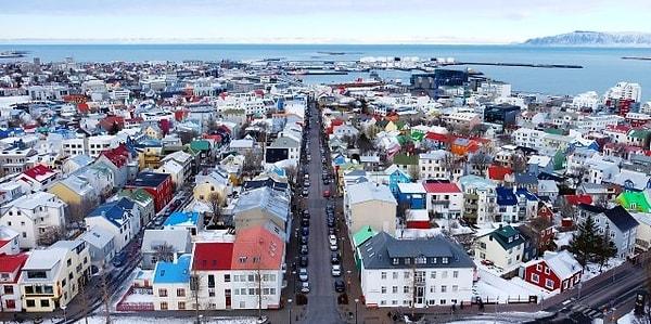 3. Reykjavik, İzlanda