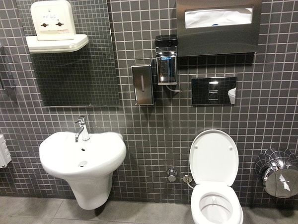 О важности закрытых дверей