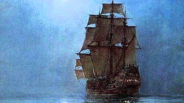 Dei Gratia'nın mürettebatı, Mary Celeste'dekilere selam vermek istemişti, ancak gemide tuhaf olan bir şeyler vardı. Uzaktan göz attıklarında, gemide kimsenin olmadığını gördüler.