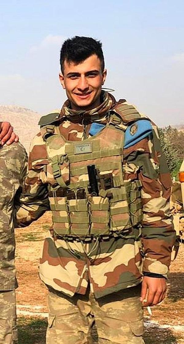 Bu arada, 7 kardeş olan Ahmet Saygılı'nın 3 kardeşinin de Türk Silahlı Kuvvetleri mensubu olarak çeşitli yerlerde görev yaptığı öğrenildi.