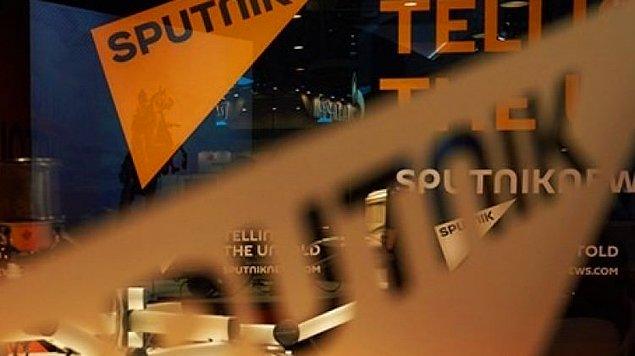 Gözaltı kararıyla birlikte Sputnik Türkiye'nin İstanbul ofisinde İstanbul Başsavcılığı’nın talimatıyla arama yapıldığı belirtildi.