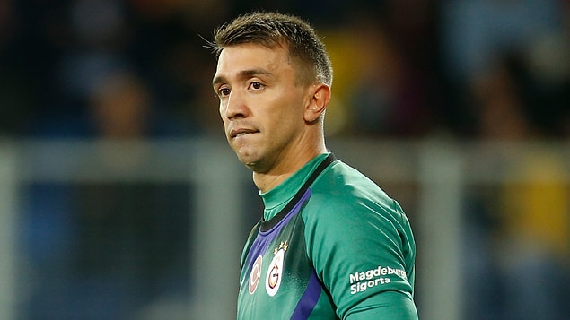 Henüz bu konuda Muslera tarafından resmi bir açıklama gelmese de kendisinin kişiliğini bilenler bu haberin doğru olduğunu teyit ediyorlar.