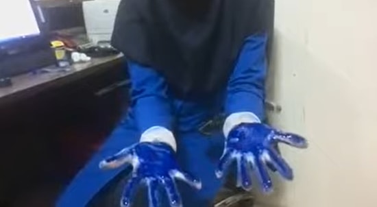 İranlı Sağlık Uzmanından 'Ellerinizi Aceleci Bir Şekilde Yıkadığınızda Ne Olur?' Videosu!