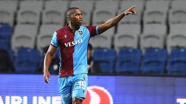 İngiliz oyuncu, Trabzonspor formasını toplamda 16 resmi maçta 844 dakika forma giydi ve 7 gol attı.