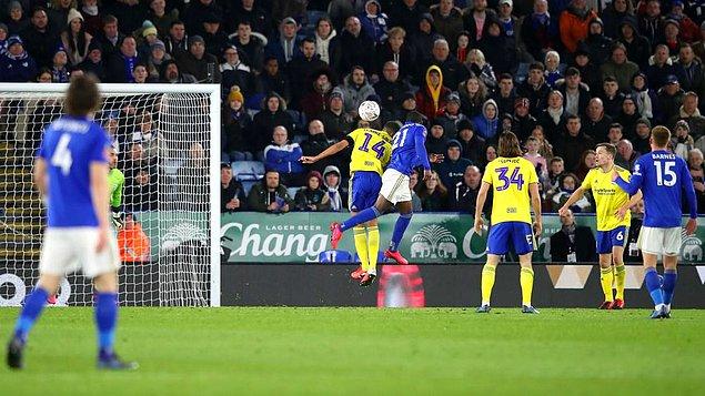 FA Cup 3. turda Leicester, Birmingham'ı 1-0 yenerek tur atladı. Çağlar bu maçta da 90 dakika görev yaptı.