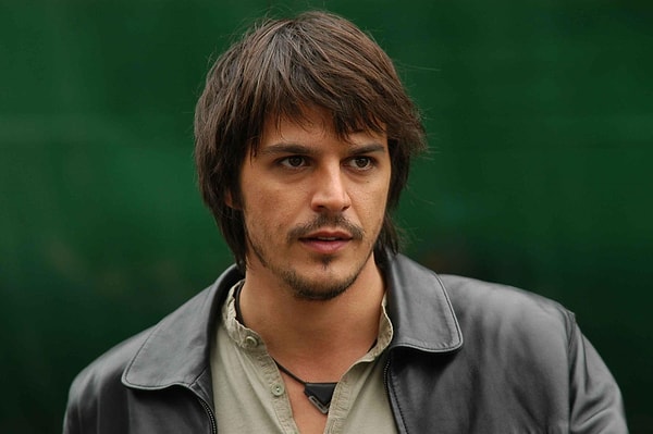 4. Мехмет Гюнсюр