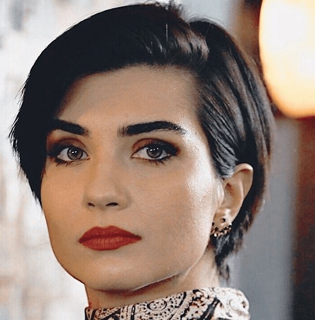 Tuba Büyüküstün