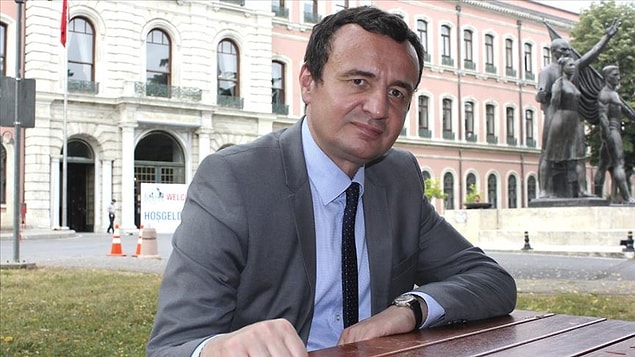 Kosova Başbakanı, İçişleri Bakanını "panik yaydığı" gerekçesiyle görevden aldı