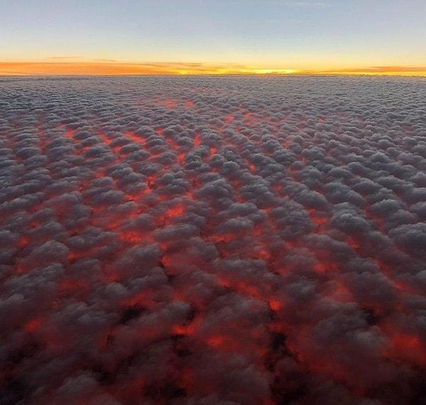 1. Avustralya yangınlarında bulutların görüntüsü