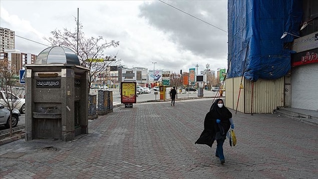 İran'da 143 kişi daha koronavirüs nedeniyle hayatını kaybetti