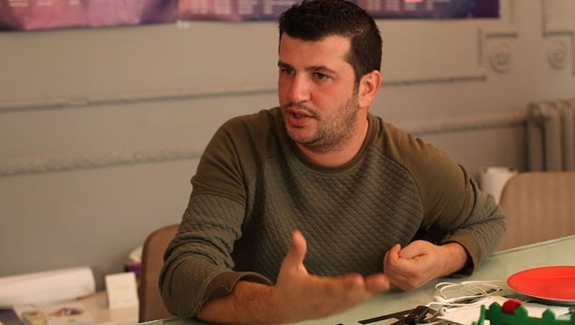 "2020 yeni bir dünya düzenine geçiş yılı. Bunun için de dibin dibini bir görmek gerekiyor. Bu süreç her zaman sıkıntılı. Eskinin yıkıldığı, çok zor bir yıl olacak 2020. Plüton, Satrün, Jüpiter bir yeni ay etkisi yaratacak. Bu yeni bir çağın yeni bir düzenin başlangıcı demek."