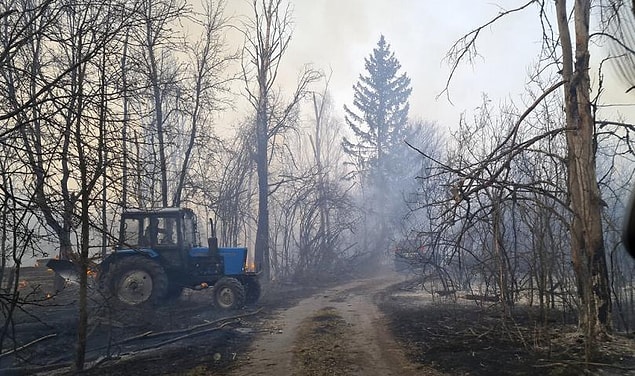 Firsov, söz konusu bölgeye yaklaşık 100 kilometre uzaklıkta olan başkent Kiev'de ise radyasyon seviyesinin olağan seviyede olduğunu ve bu yönüyle herhangi bir tehlike görülmediğini de sözlerine ekledi.