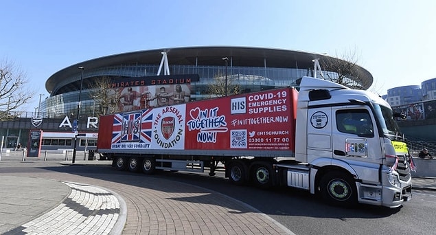 6. İngiltere Premier Lig ekibi Arsenal, yeni tip koronavirüsle (Kovid-19) mücadelede ihtiyaç sahiplerine dağıtılmak üzere 15 ton yardım malzemesi bağışında bulundu.