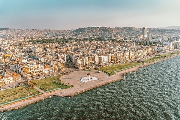 İzmir Tarihi Liman Kenti
